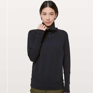 Lululemon Pull Over Long Sleeve size 4